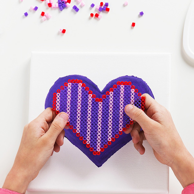 Veľká sada korálikov na žehlenie XXL - 6500 ks + šablóny a príslušenstvo