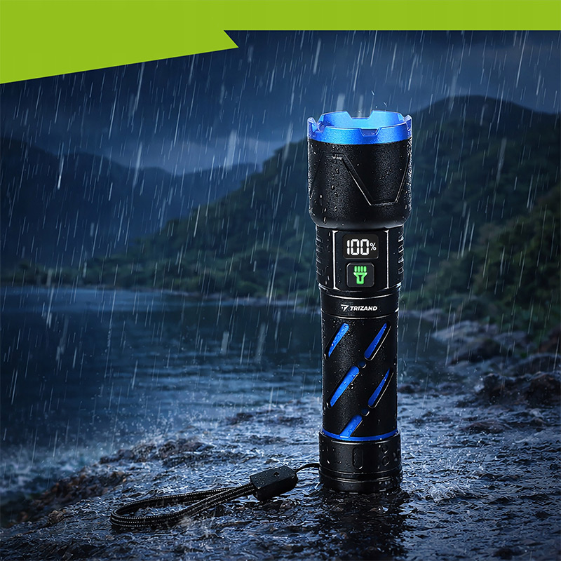 Výkonná LED baterka 800 lm - zoom, vodeodolná, 5000 mAh powerbanka